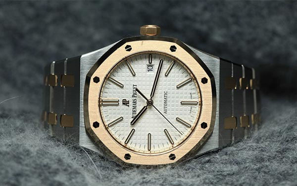 愛彼腕表表帶掉色解決技巧（圖）